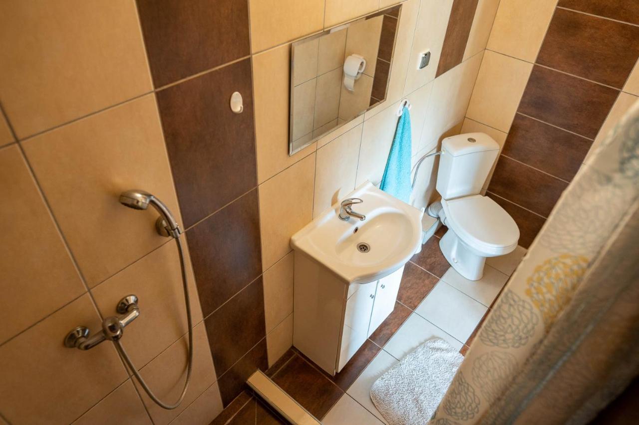 Na Skraju Lasu Homestay Wilkasy