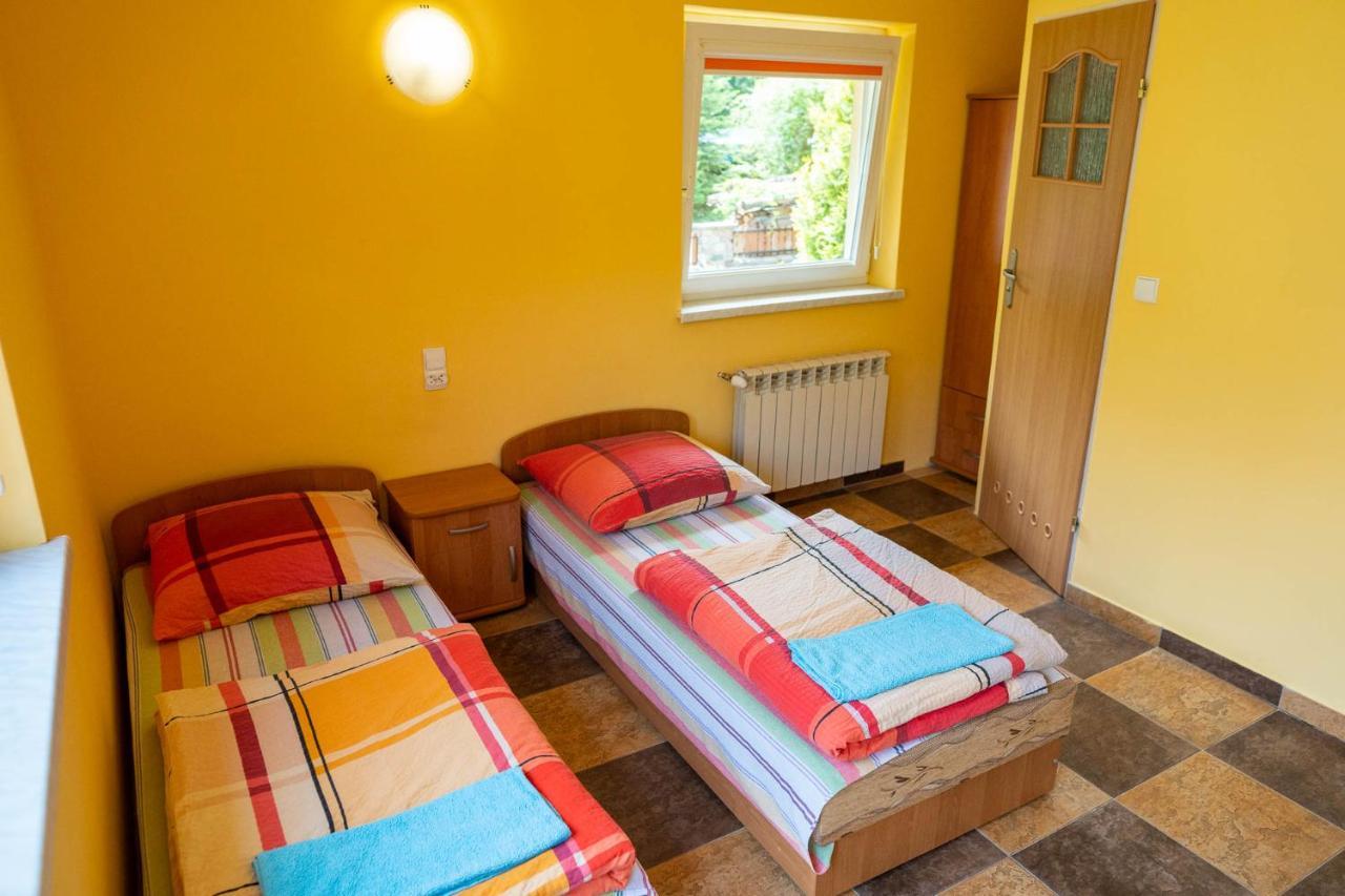 Na Skraju Lasu * Wilkasy